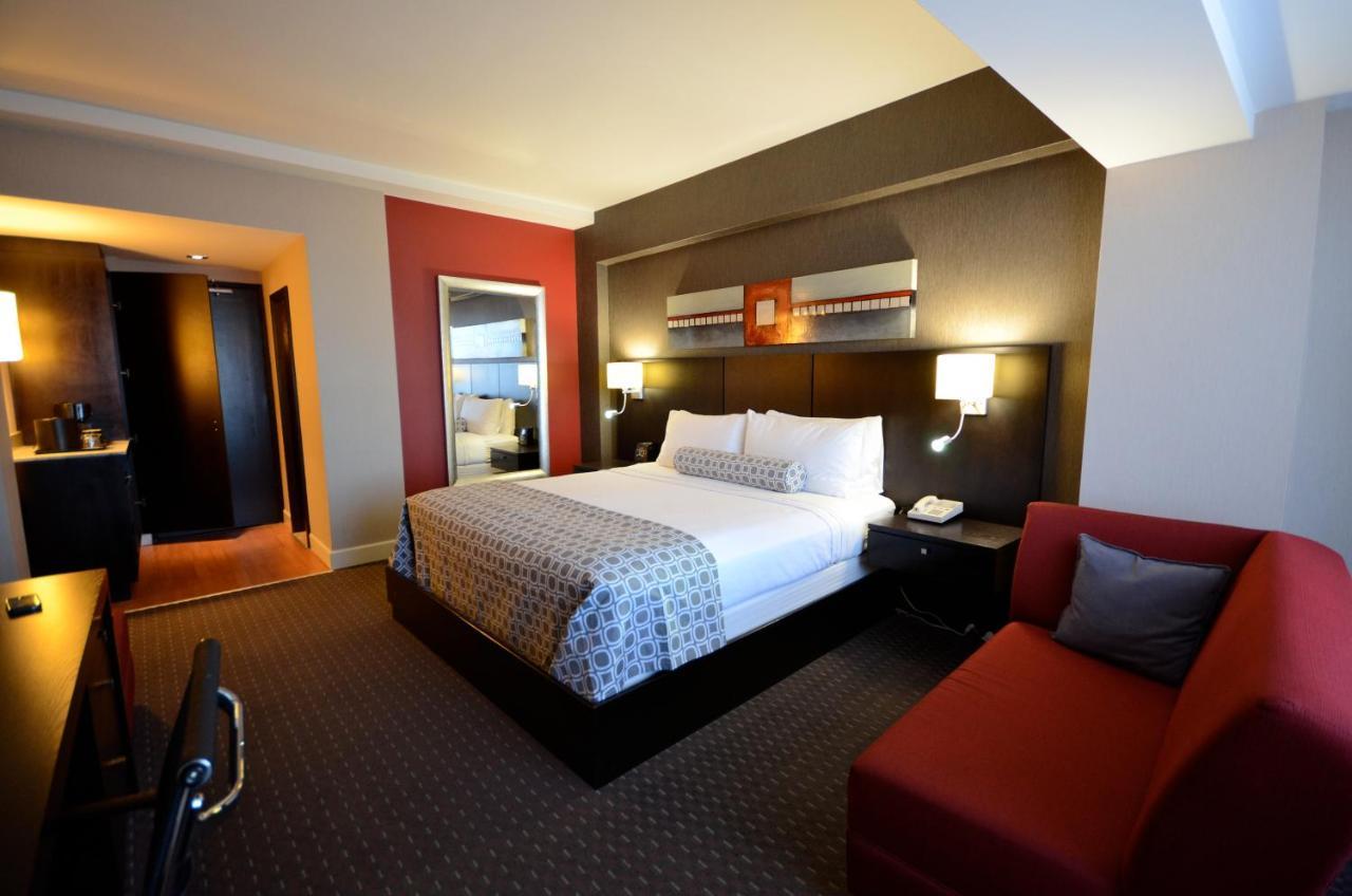 Armon Plaza Montreal Airpt, Trademark Collection By Wyndham Kültér fotó